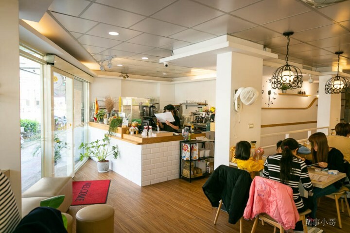 中壢內壢早午餐推薦，雲朵義大利麵！餐點好吃環境明亮雲寶寶舒芙蕾香甜美味又超可愛啊～～～ @圍事小哥的幸福相框