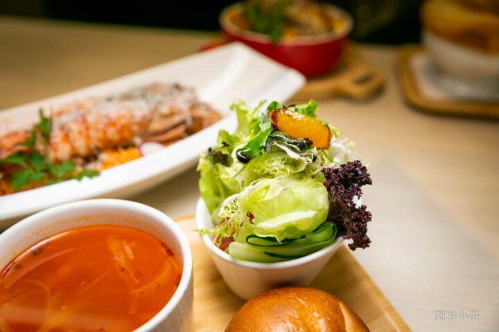 中壢內壢早午餐推薦，雲朵義大利麵！餐點好吃環境明亮雲寶寶舒芙蕾香甜美味又超可愛啊～～～ @圍事小哥的幸福相框