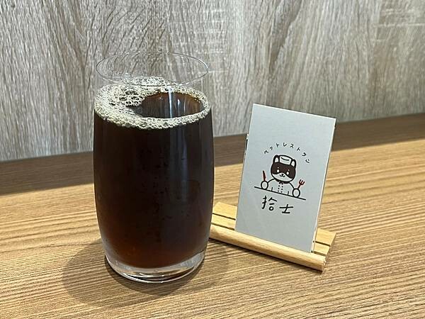 (萬華美食)拾士~手打牛漢堡排、香煎彈牙雞腿、濃郁香料咖哩、