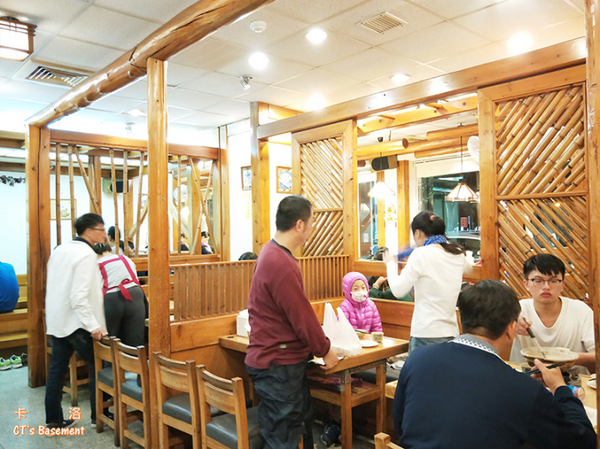 中日亭大眾酒藏：中日亭大眾酒藏，高雄在地長青老店