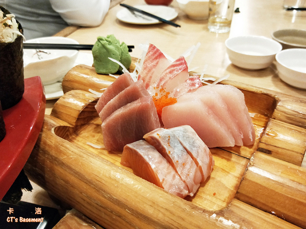 中日亭大眾酒藏：中日亭大眾酒藏，高雄在地長青老店