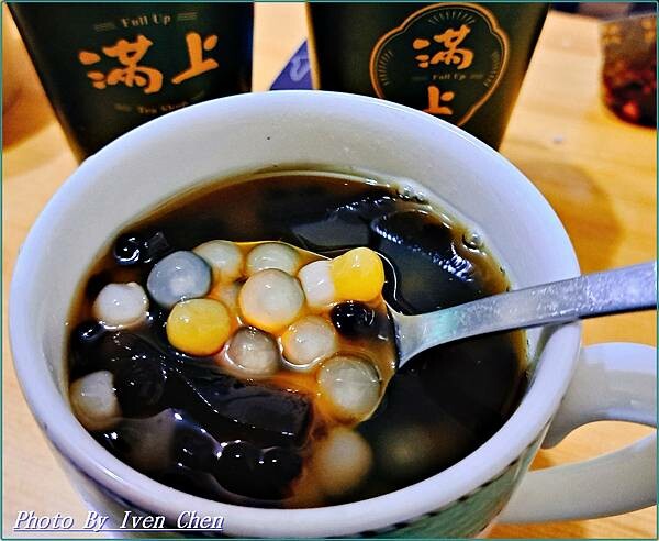 《林口長庚燒仙草推銷》全台最濃郁的燒仙草，來自無人不推一喝就