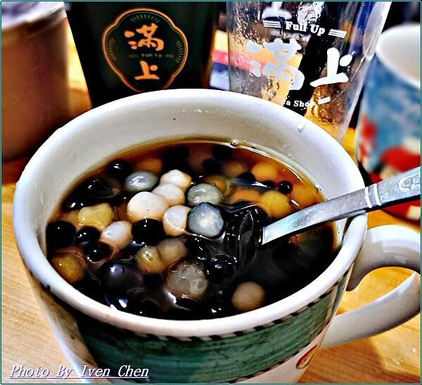 《林口長庚燒仙草推銷》全台最濃郁的燒仙草，來自無人不推一喝就