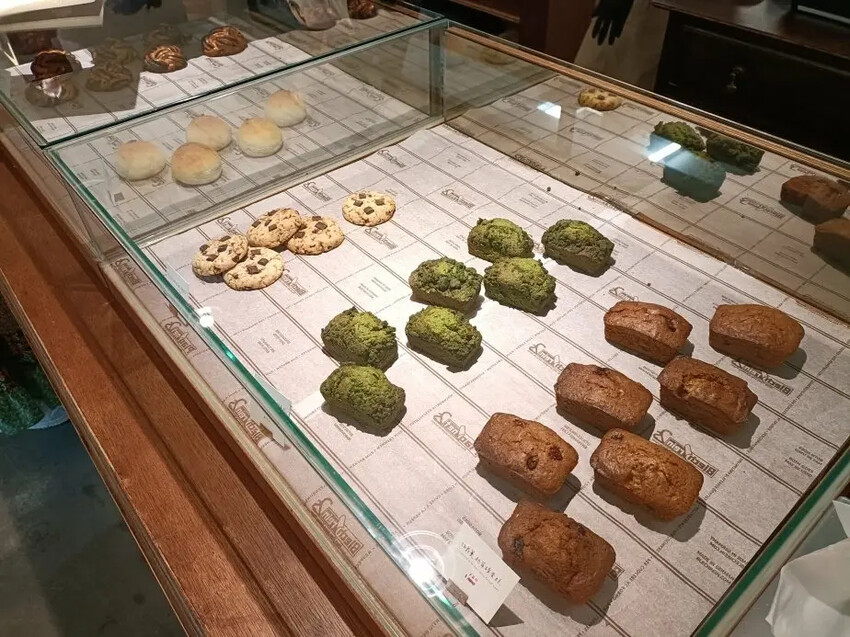 台北忠孝復興甜點!貝克宅必吃水戚風蛋糕,台北甜點控別錯過。