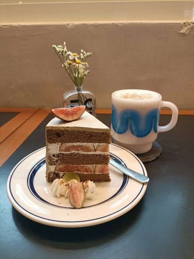 台北忠孝復興甜點!貝克宅必吃水戚風蛋糕,台北甜點控別錯過。