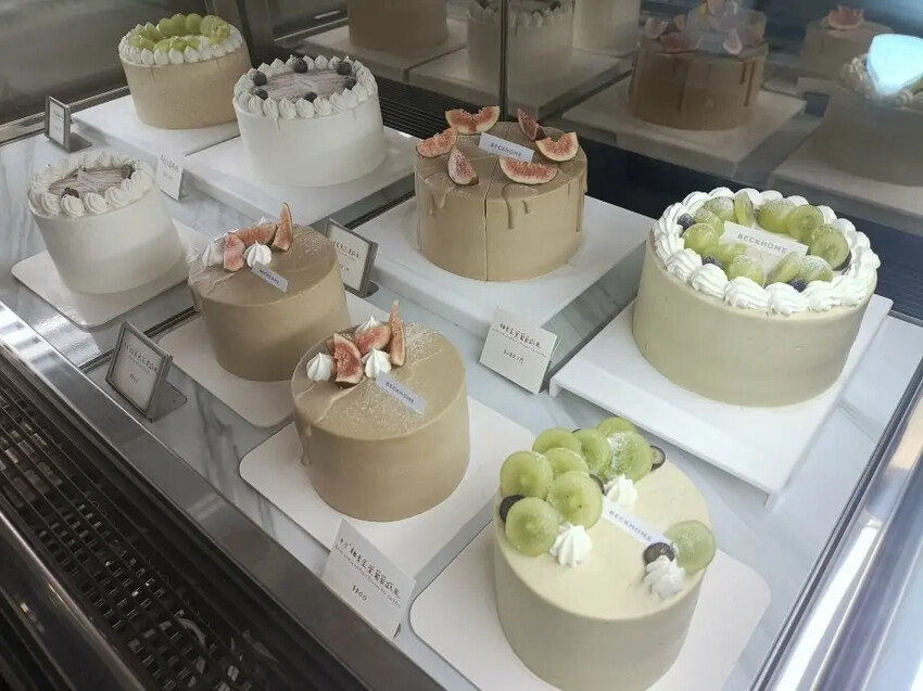 台北忠孝復興甜點!貝克宅必吃水戚風蛋糕,台北甜點控別錯過。
