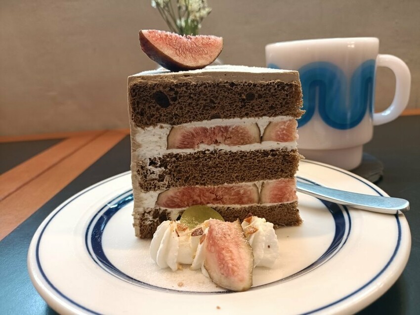 台北忠孝復興甜點!貝克宅必吃水戚風蛋糕,台北甜點控別錯過。