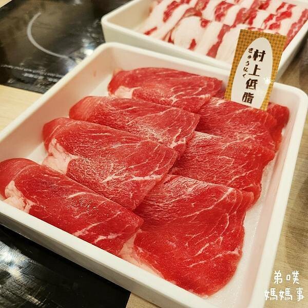 【高雄‧鳳山】村上一小鍋(澄清門市)│單點火鍋,日系復古裝潢,飲料、飯吃到飽,必點古早味布丁!!