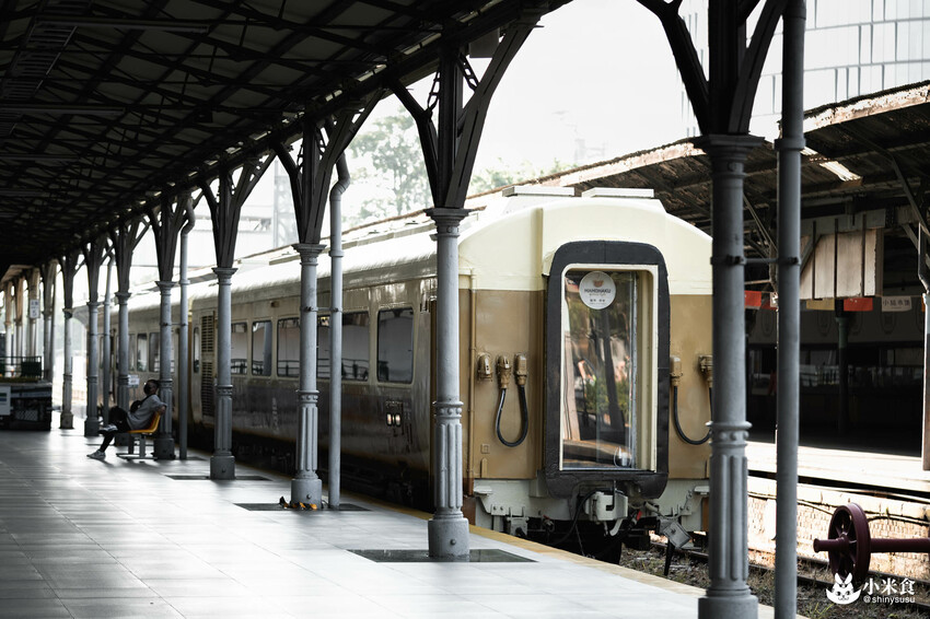 mamonaku cafe｜自強號列車上。與咖啡來場復古合輯🚂｜台中火車站美食｜中區咖啡廳下午茶推薦 - 小米食