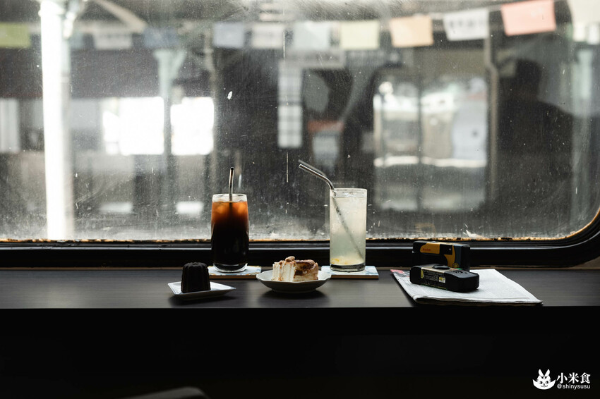 mamonaku cafe｜自強號列車上。與咖啡來場復古合輯🚂｜台中火車站美食｜中區咖啡廳下午茶推薦 - 小米食