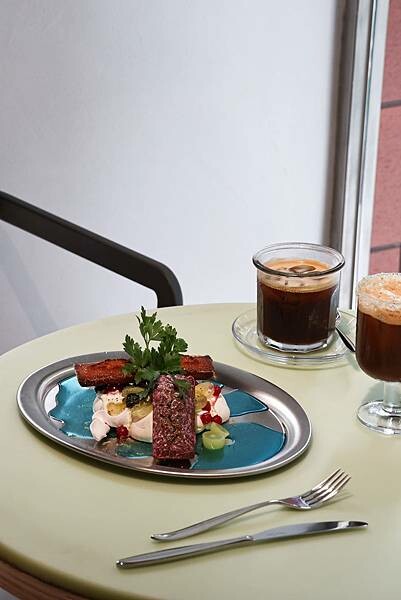 [ 台北美食 ] 片山西點-大安區六張犁站新開幕 預約制磅蛋