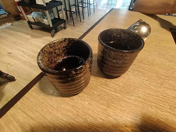 桃園遠百9樓香草工坊~檸檬香茅火鍋~健康水煮的飲食概念