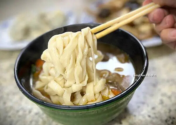 *台北市昆陽街【奇味番茄牛肉麵】南港覓食隨記