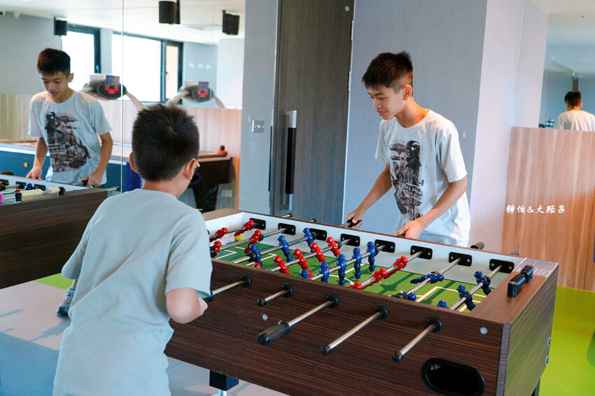 宜蘭礁溪福朋喜來登酒店，烤鴨五吃、無邊際泳池、兒童遊戲室，免