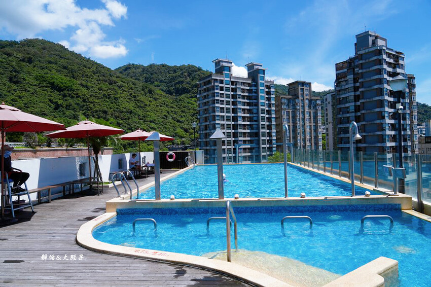 宜蘭礁溪福朋喜來登酒店，烤鴨五吃、無邊際泳池、兒童遊戲室，免