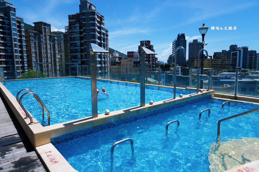 宜蘭礁溪福朋喜來登酒店，烤鴨五吃、無邊際泳池、兒童遊戲室，免