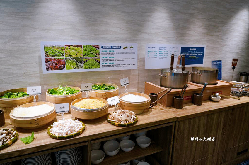 宜蘭礁溪福朋喜來登酒店，烤鴨五吃、無邊際泳池、兒童遊戲室，免