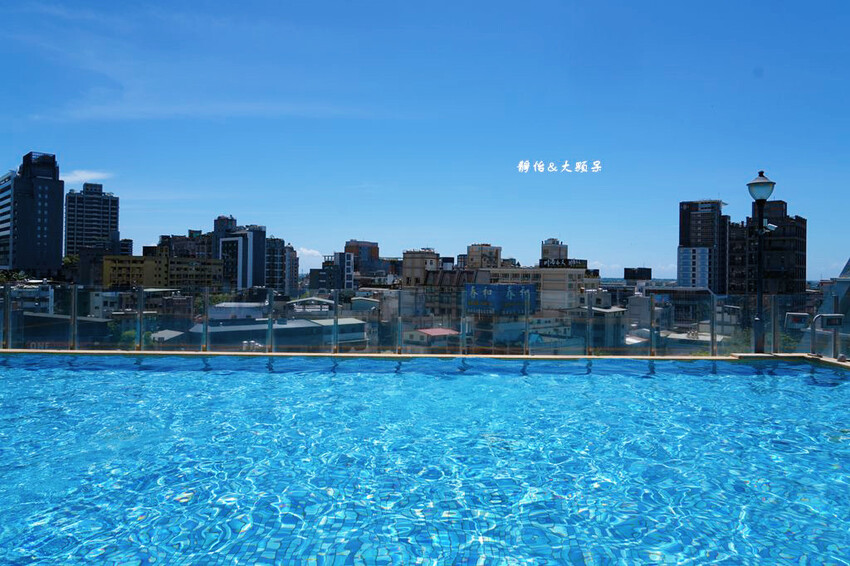 宜蘭礁溪福朋喜來登酒店，烤鴨五吃、無邊際泳池、兒童遊戲室，免