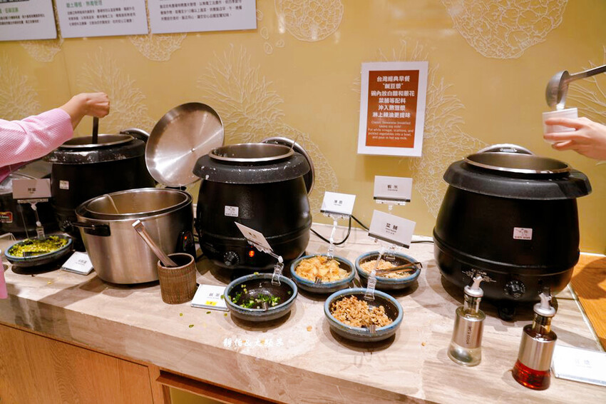 宜蘭礁溪福朋喜來登酒店，烤鴨五吃、無邊際泳池、兒童遊戲室，免