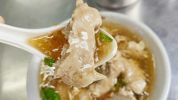 統鮮好滋味|隱藏在巷弄裡爆便宜爆好吃的路邊攤小吃店,汕頭麵必點