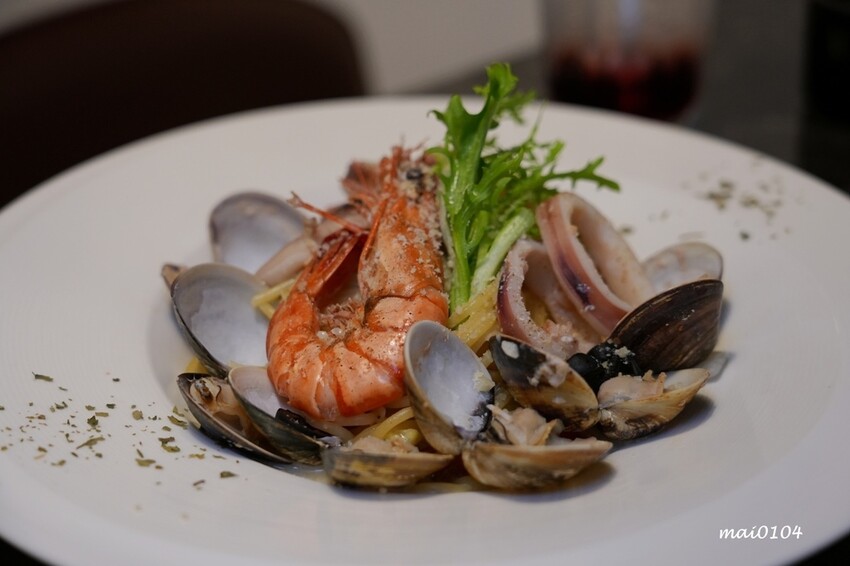 桃園義式餐廳推薦｜義饗屋di CaSa桃園統領店桃園統領店～平價義大利麵，依個人喜好口味搭配主菜、醬料，加7