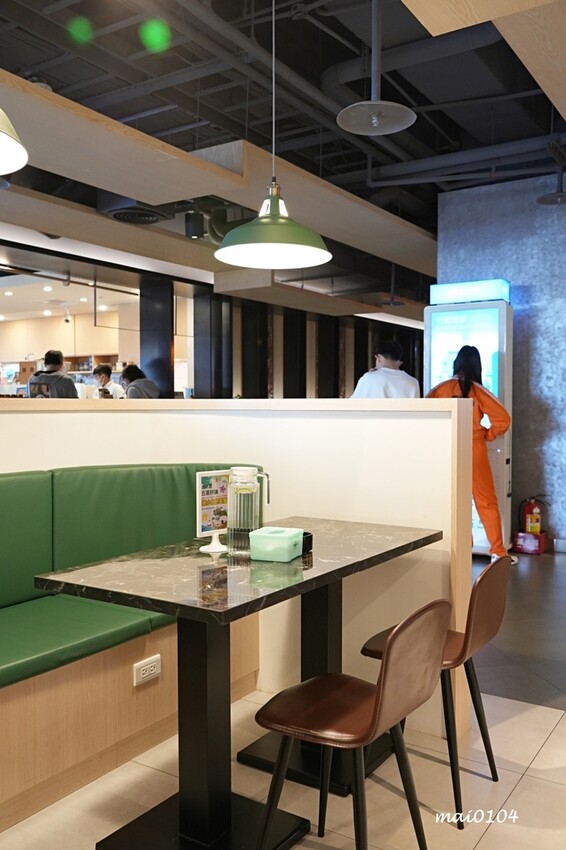 桃園義式餐廳推薦｜義饗屋di CaSa桃園統領店桃園統領店～平價義大利麵，依個人喜好口味搭配主菜、醬料，加7