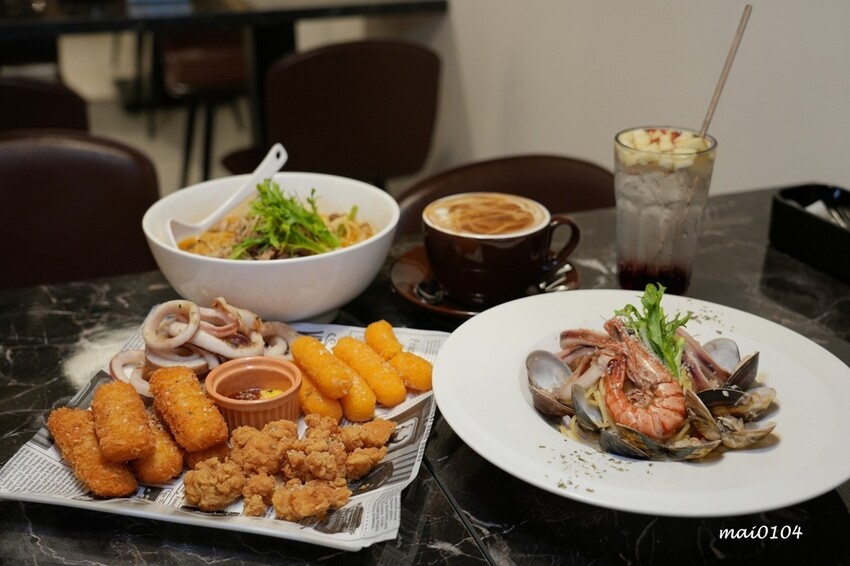 桃園義式餐廳推薦｜義饗屋di CaSa桃園統領店桃園統領店～平價義大利麵，依個人喜好口味搭配主菜、醬料，加7