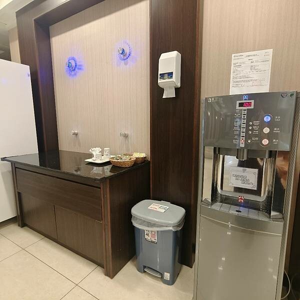 (台中/北區)友愛富豪國際大飯店，鄰近中華夜市&一中商圈，生活機能相當豐富