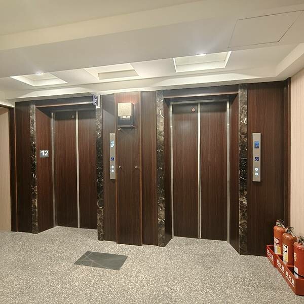 (台中/北區)友愛富豪國際大飯店，鄰近中華夜市&一中商圈，生活機能相當豐富