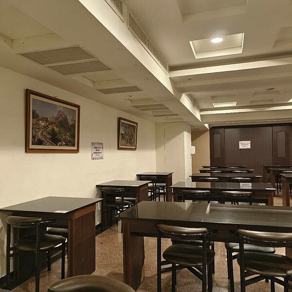 (台中/北區)友愛富豪國際大飯店，鄰近中華夜市&一中商圈，生活機能相當豐富