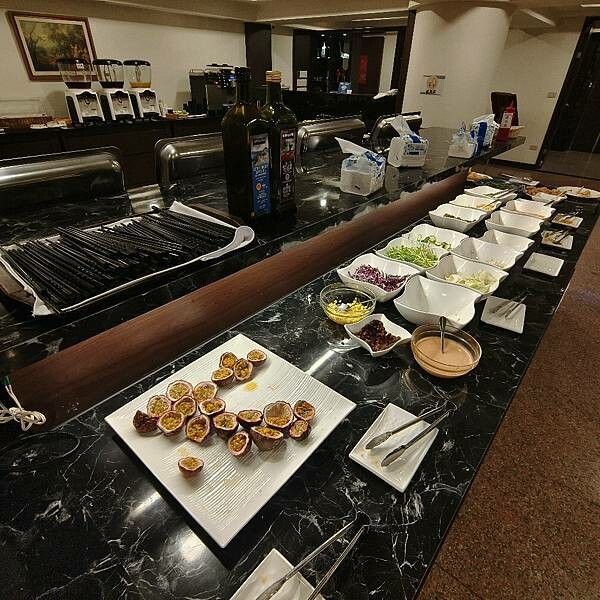 (台中/北區)友愛富豪國際大飯店，鄰近中華夜市&一中商圈，生活機能相當豐富