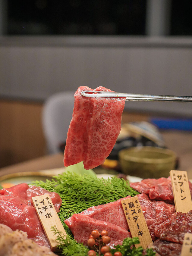 新竹上野村日式燒肉專門店 日本和牛、澳洲和牛套餐式燒肉 桌邊燒肉教學品味肉品完美肉質