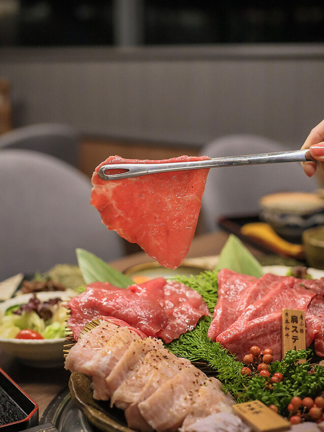 新竹上野村日式燒肉專門店 日本和牛、澳洲和牛套餐式燒肉 桌邊燒肉教學品味肉品完美肉質