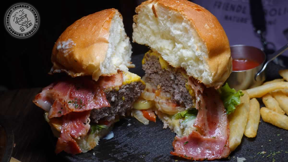 東區早午餐首選！ABV美式餐酒館台北最道地手工漢堡，美式烤肉美味爆棚。