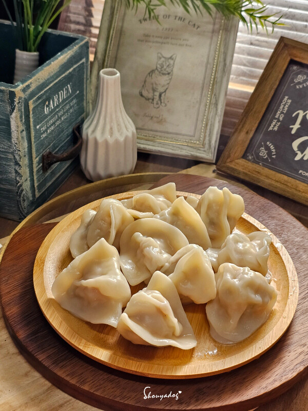 【冷凍食品】ATCHILL艾自己 干貝韭黃水餃 團購熱銷水餃 【冷凍食品】ATCHILL艾自己 干貝韭黃水餃 團購熱銷水餃