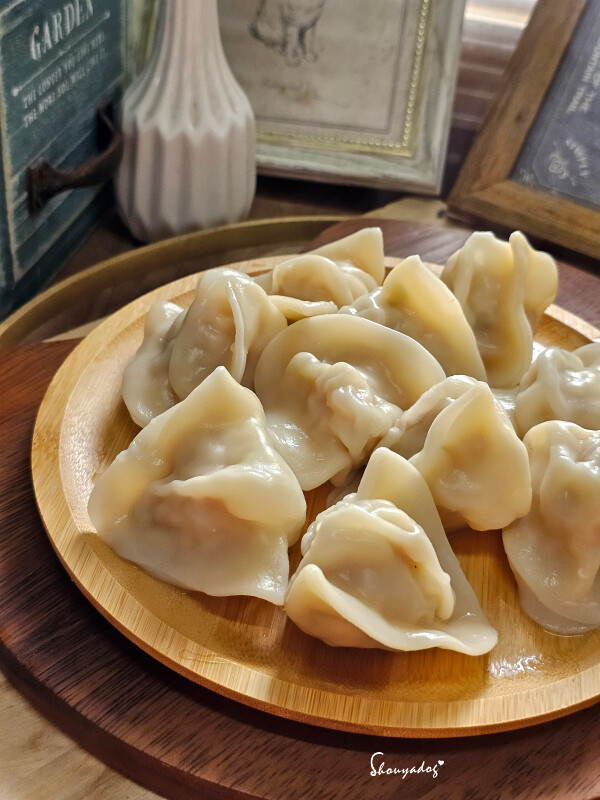 【冷凍食品】ATCHILL艾自己 干貝韭黃水餃 團購熱銷水餃 【冷凍食品】ATCHILL艾自己 干貝韭黃水餃 團購熱銷水餃