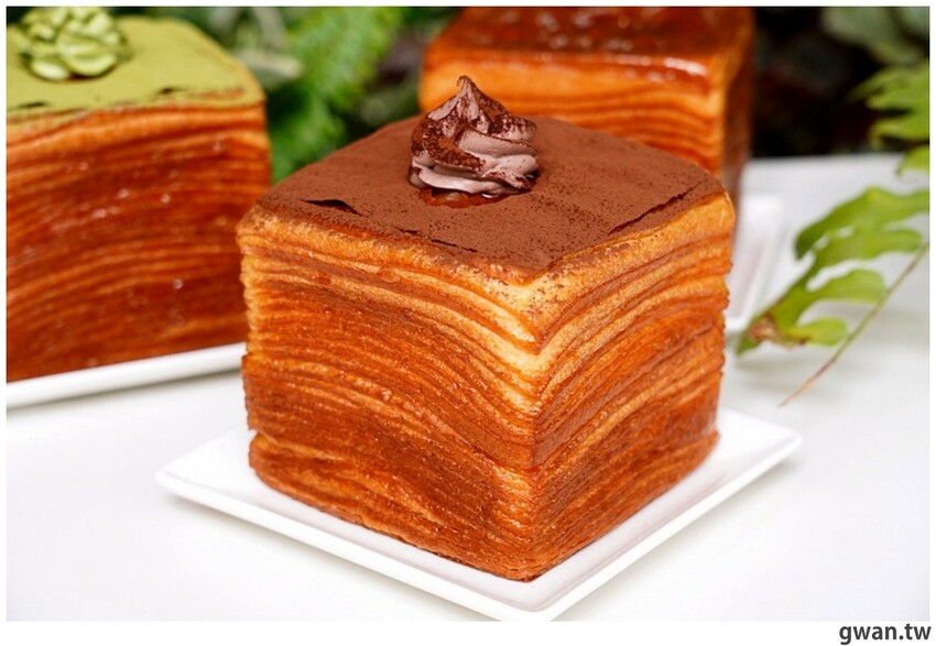 台中超人氣爆漿千層開新店啦!結合早午餐,還有新品買一送一