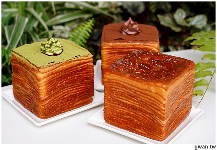 台中超人氣爆漿千層開新店啦!結合早午餐,還有新品買一送一