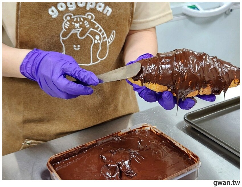 台中超人氣爆漿千層開新店啦!結合早午餐,還有新品買一送一