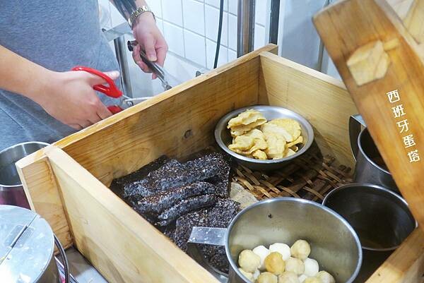 金修麵線｜台北通化夜市的古早味，沿襲鹿港麵線糊老店的好味道～