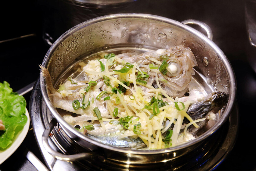 宜蘭爾本購物廣場新開幕！潮派平價頂級魚翅汕頭鍋物專家，全宜蘭