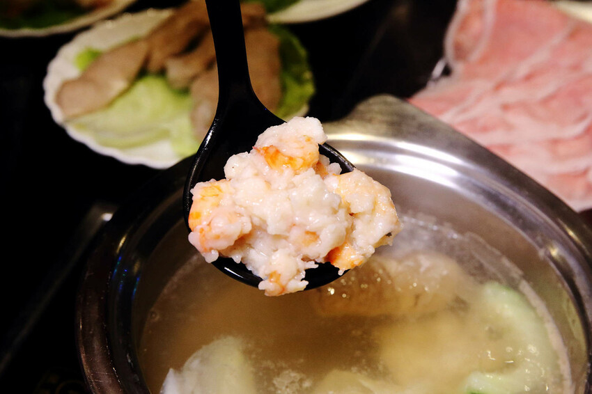 宜蘭爾本購物廣場新開幕！潮派平價頂級魚翅汕頭鍋物專家，全宜蘭