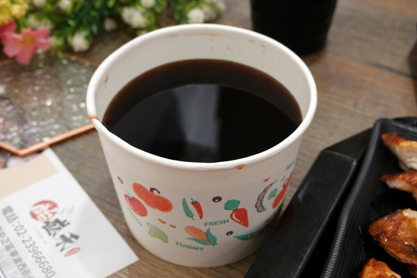 台北市中正區吃得好、吃得飽有古早味紅茶喝到飽還能續飯的飴盛禾烤定食，CP值爆表、物價飆漲也能吃出幸福感的便當店