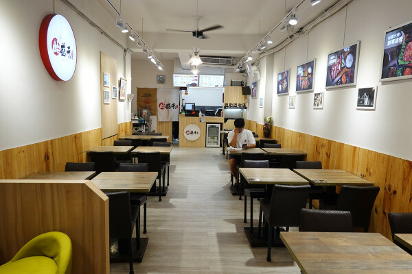 台北市中正區吃得好、吃得飽有古早味紅茶喝到飽還能續飯的飴盛禾烤定食，CP值爆表、物價飆漲也能吃出幸福感的便當店