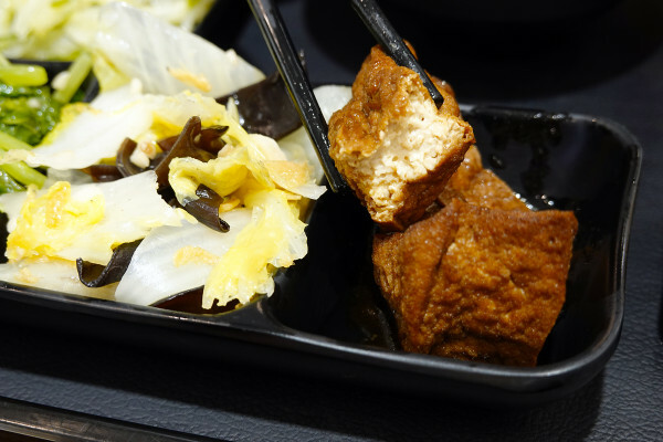 台北市中正區吃得好、吃得飽有古早味紅茶喝到飽還能續飯的飴盛禾烤定食，CP值爆表、物價飆漲也能吃出幸福感的便當店