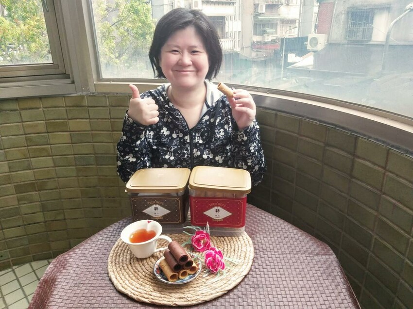 【美食】「實心蛋捲」新世代粹蛋捲、聯名禮盒,年節送禮推薦、過