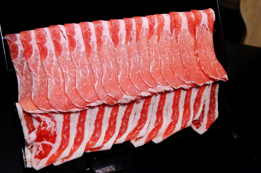 新竹火鍋推薦，浮誇系火鍋「六野鴛鴦鍋物」新開幕！頂級海鮮船水