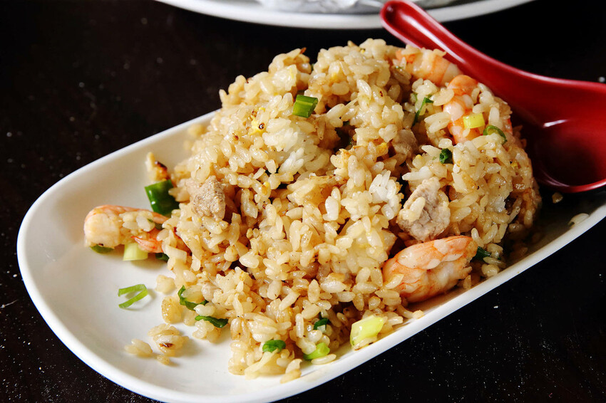 嘉義烤蚵吃到飽推薦！東石蚵王烤鮮蚵吃到飽，每人只要200元，