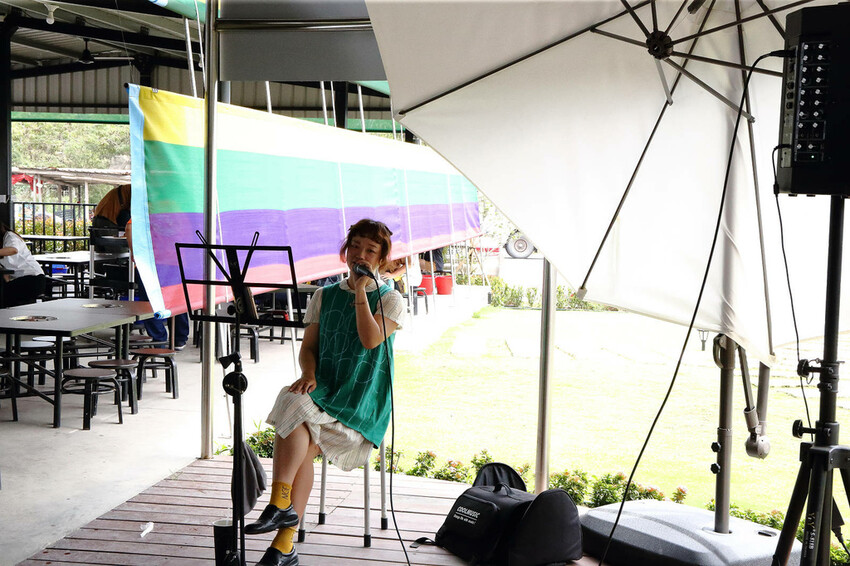 嘉義烤蚵吃到飽推薦！東石蚵王烤鮮蚵吃到飽，每人只要200元，