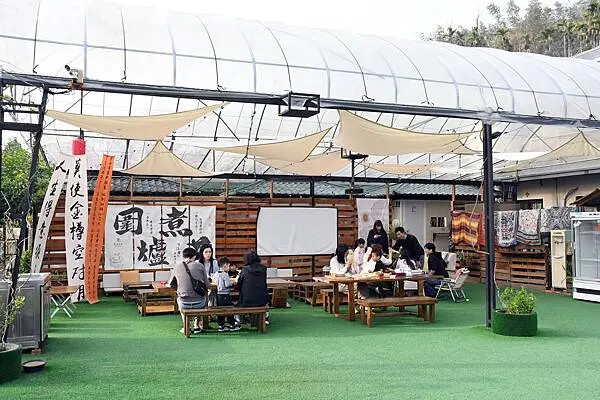 DSC_5237.JPG DSC_5237.JPG